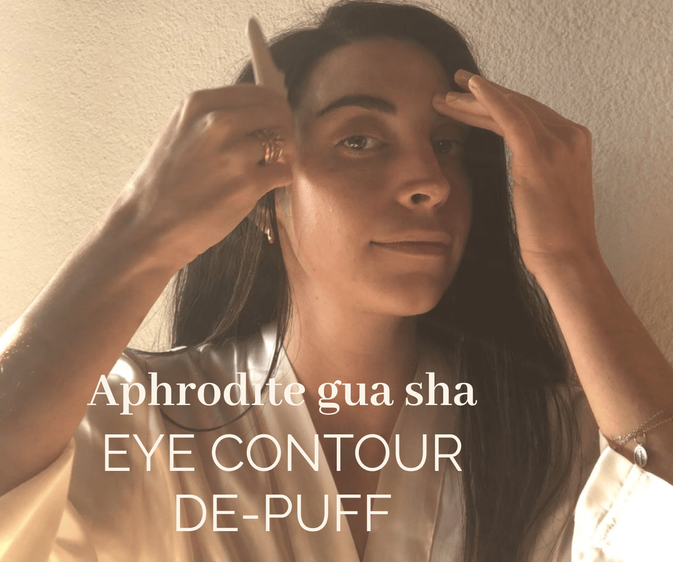 Massage for a rested look - Annie Blume