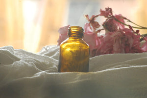 Geranium essential oil - Annie Blume